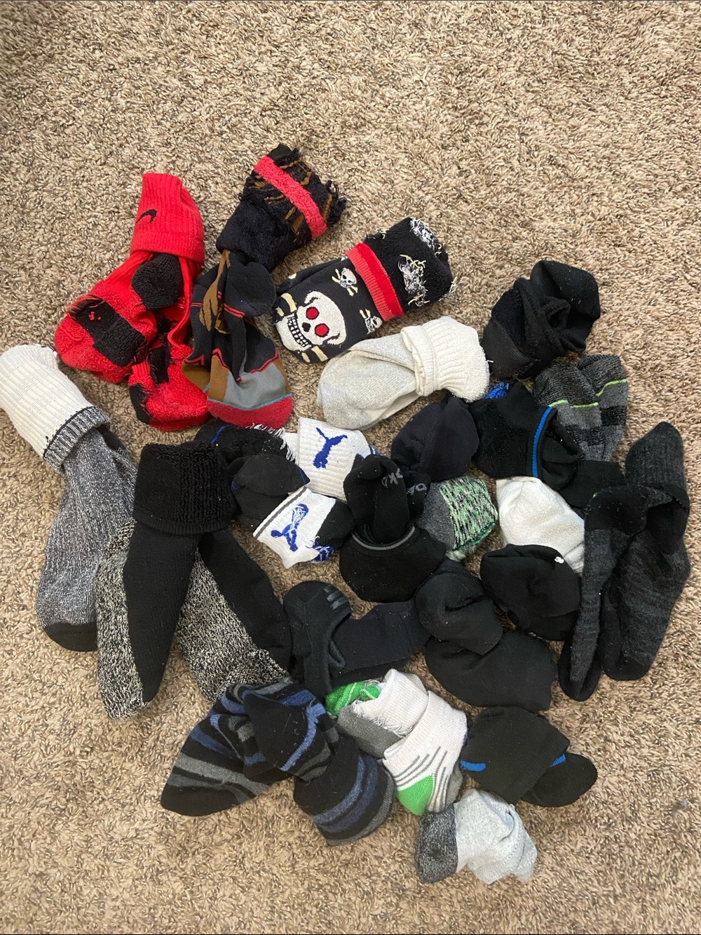 Kids Mixed Crew & Ankle Socks Pack - Black, Red, White, Gray